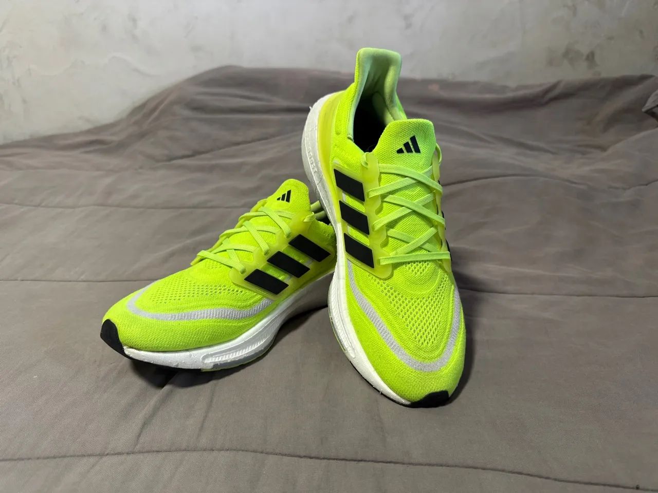 Tênis Adidas Ultraboost 24 Light 42 - Foto 5