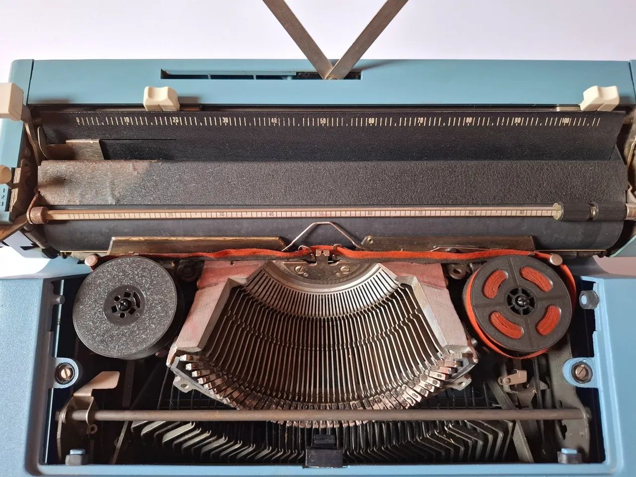 Máquina de Escrever Olivetti Studio 4665193076756098123