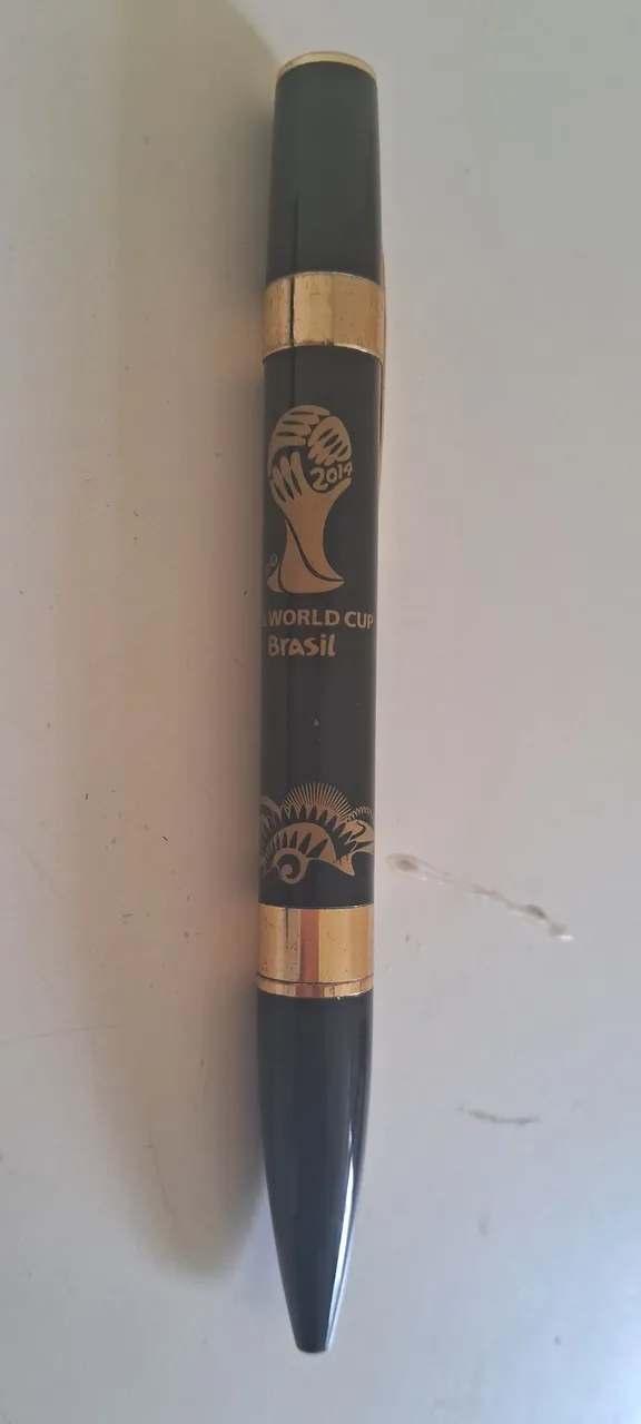 caneta colecionável Copa do Mundo 2014