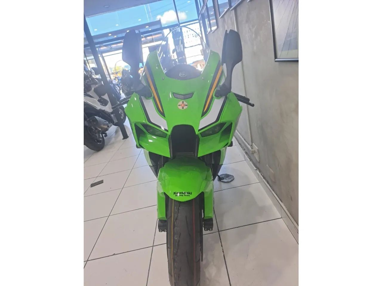 Kawasaki Zx-10/ Zx-10r 1000cc 2025 - 1428343472 | OLX