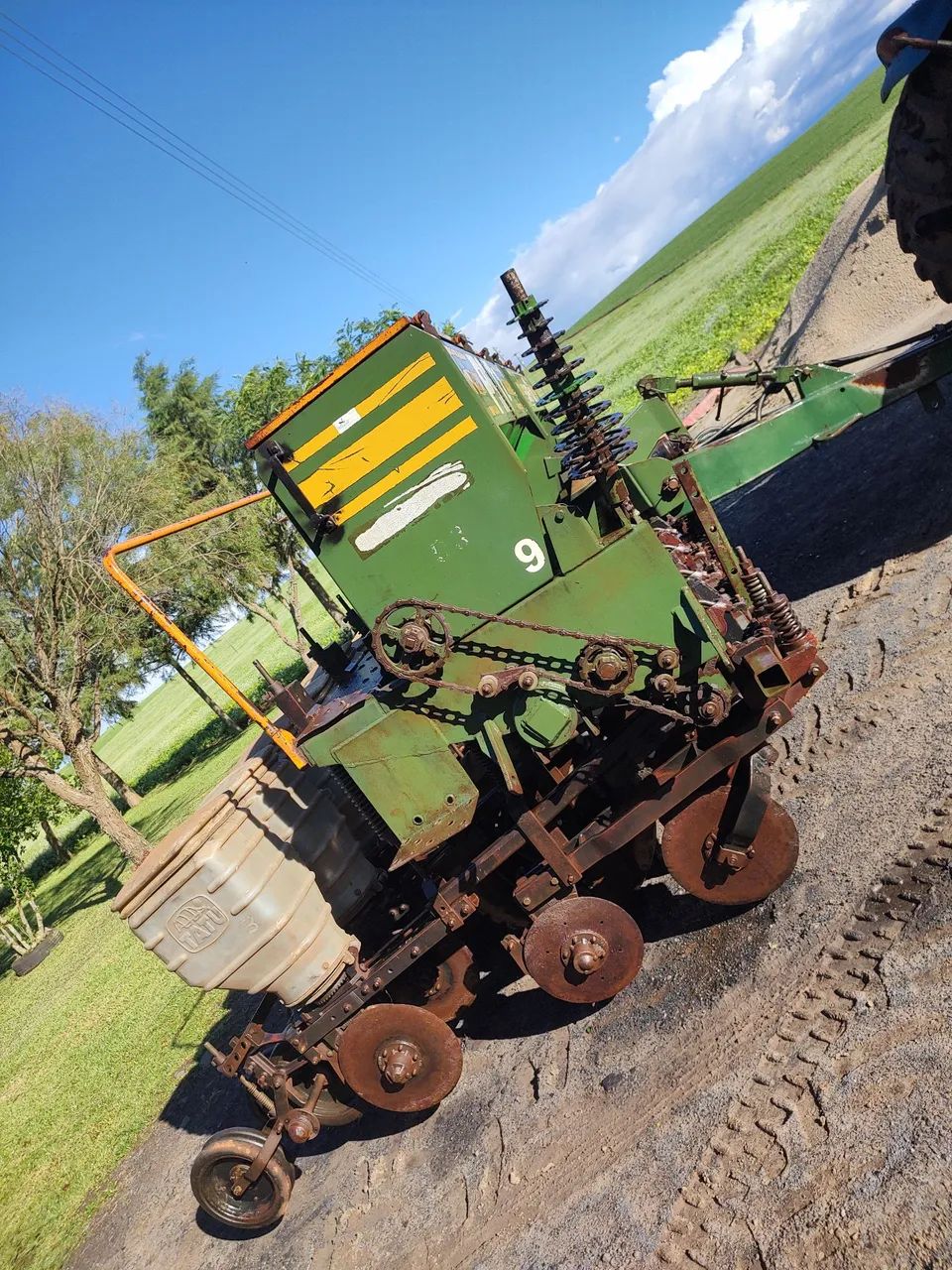 Plantadeira tatu  - Foto 3