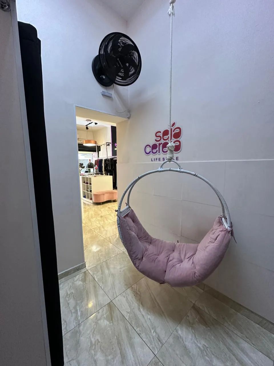 Loja feminina passando o ponto  - Foto 12