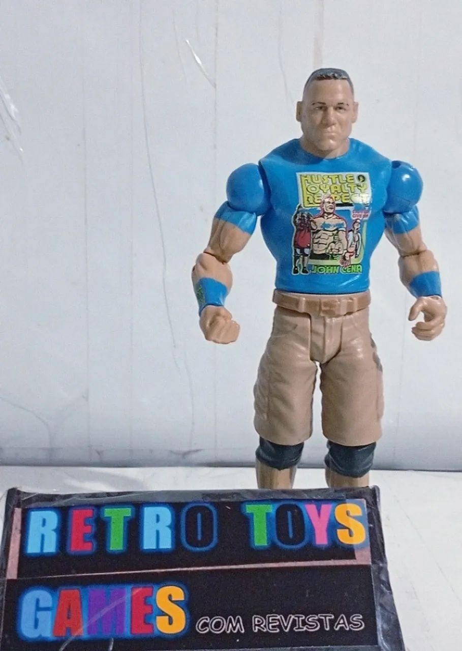 BONECO JOHN CENA