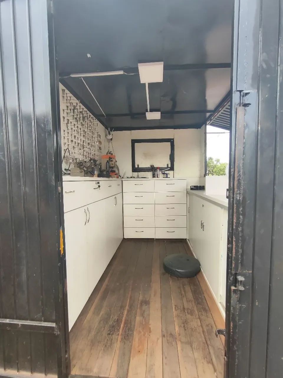 Trailer  de Chaveiro Completo