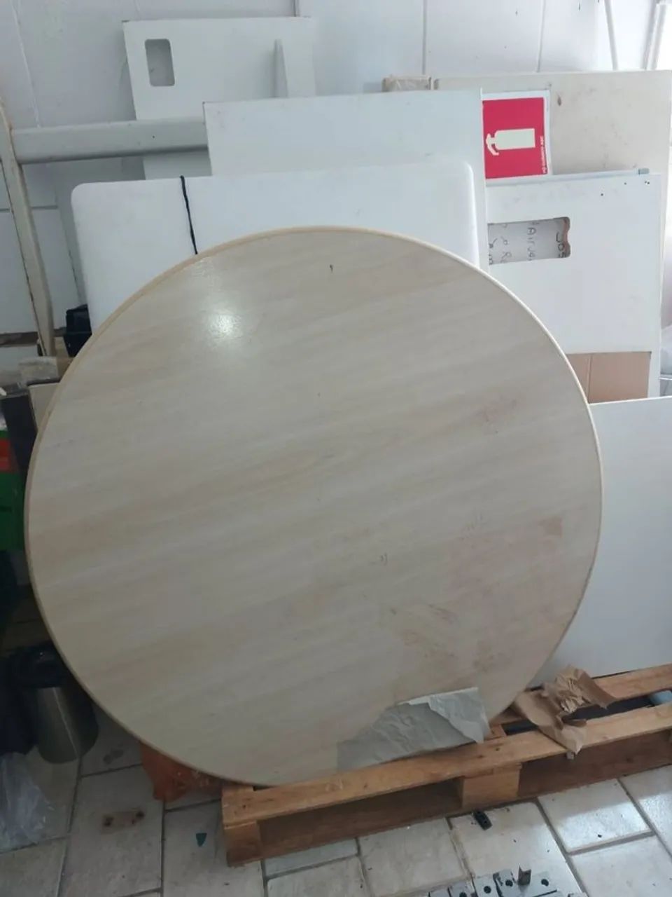 Mesas em MDF reforçado giroflex e alberflex - Valor unitario - Foto 2