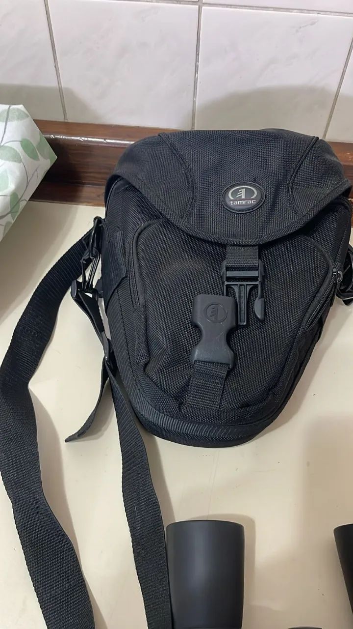 binóculos com case da Tamrac - Foto 3