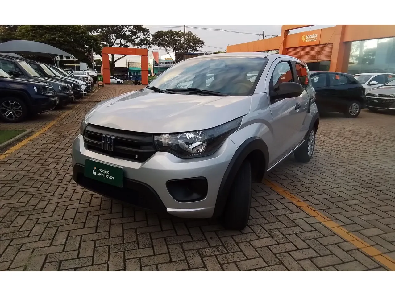Fiat Mobi 2023 1.0 evo flex like. manual