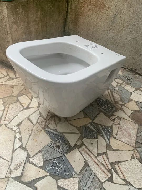 Vaso sanitário roca Suspenso