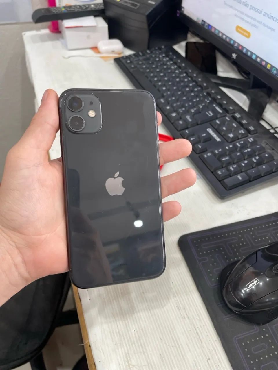 iPhone 11 64gb 