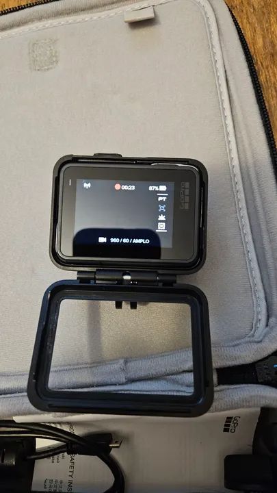 Câmera GoPro Hero 4 Session - 4K - Wi-Fi - Impermeável - Foto 5