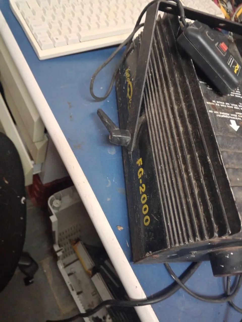 Iluminador de palco Litecquest FG-2000 - Foto 3