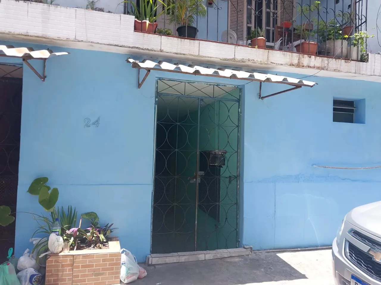 Imóvel para venda tem 58 metros quadrados com 2 quartos em São Caetano - Salvador - BA