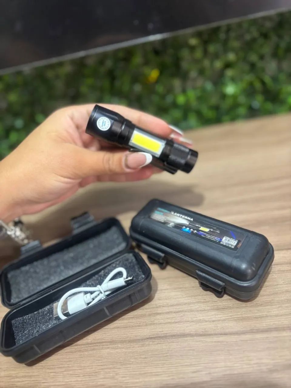 Mini Lanterna Recarregável Ecooda 