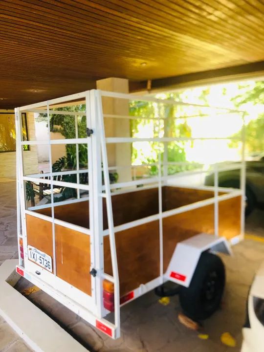 Carreta de reboque para transporte