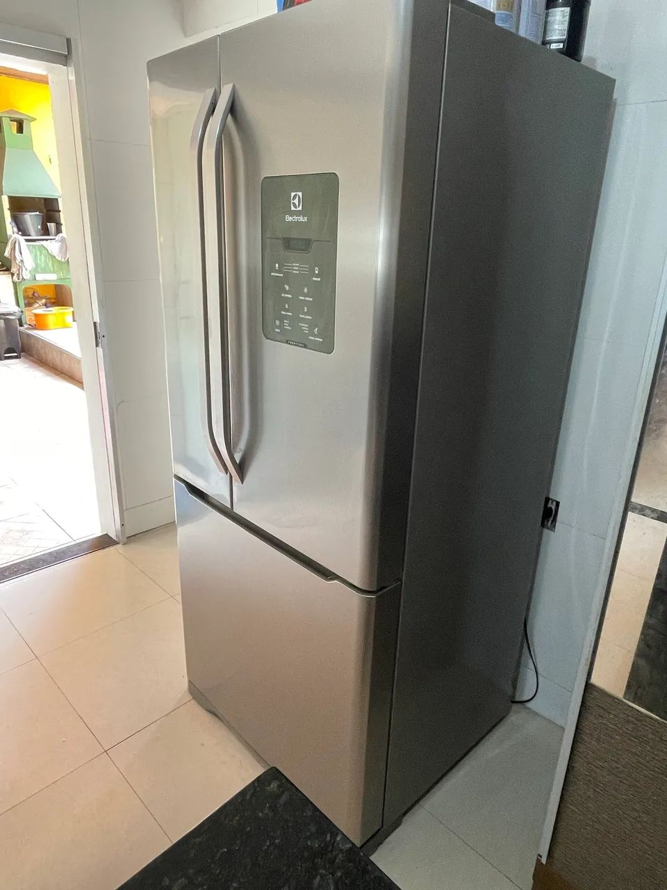 Geladeira 3 Portas 580L Electrolux - Foto 3