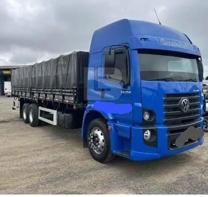 Caminhão Truck VW 24.250 carroceria de madeira - 2011 (transferência de dívida)