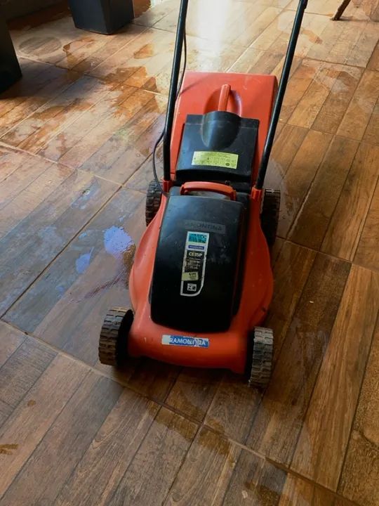 Roçadeira -  Pronta para uso! - Foto 2