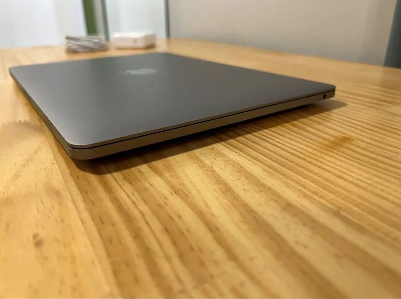 Vendo MacBook Air Pro M1 - Space Gray 16gb Novo- Caixa - carregador  - Foto 3