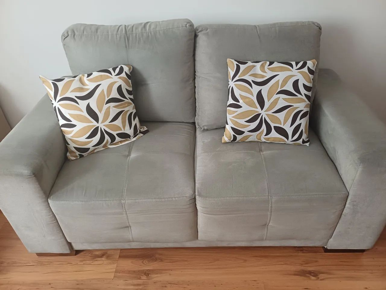 Sofás semi novos - Foto 2