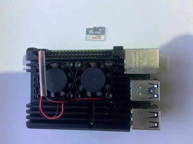 Raspberry Pi4 com case resfriador e cartão de 128Gb com 15.000 jogos  - Foto 3