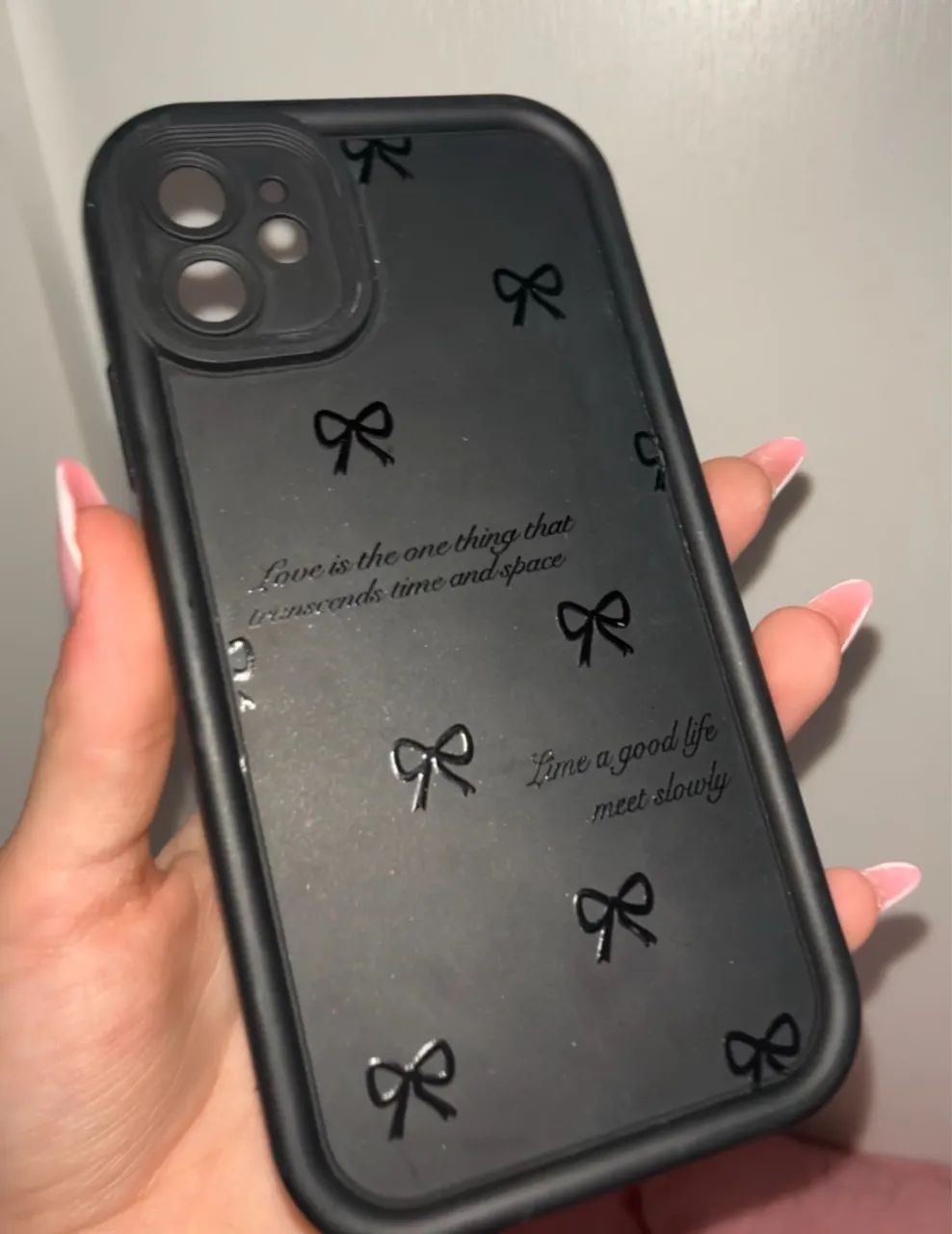 Capinha iPhone com frases e laços iphone 11