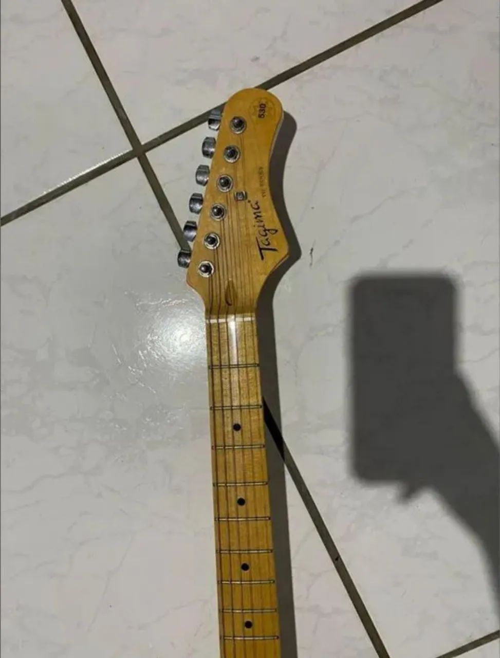 Guitarra Tagima estilo Strato - Verde vintage - Foto 3