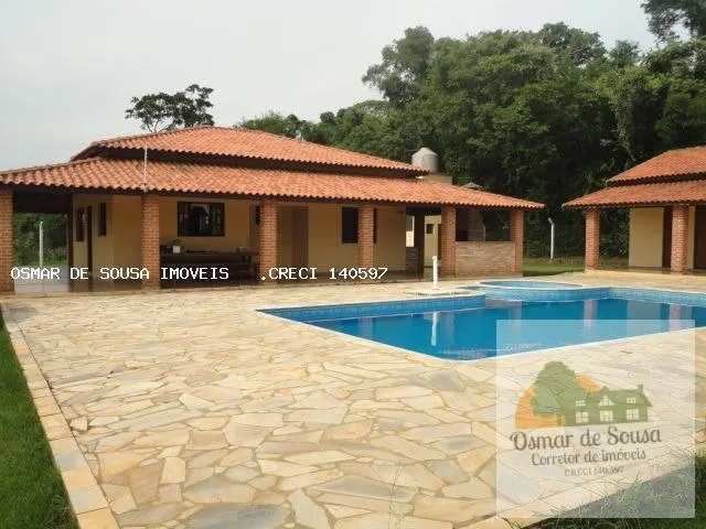 Sítio de 06 Alqueires em Cesário Lange, com casa sede, casa de caseiro, piscinas e etc