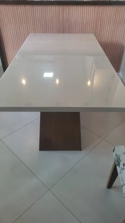 Mesa de jantar retangular 