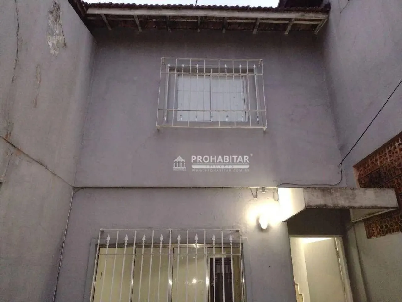 Sobrado com 2 quartos para alugar no Grajaú
