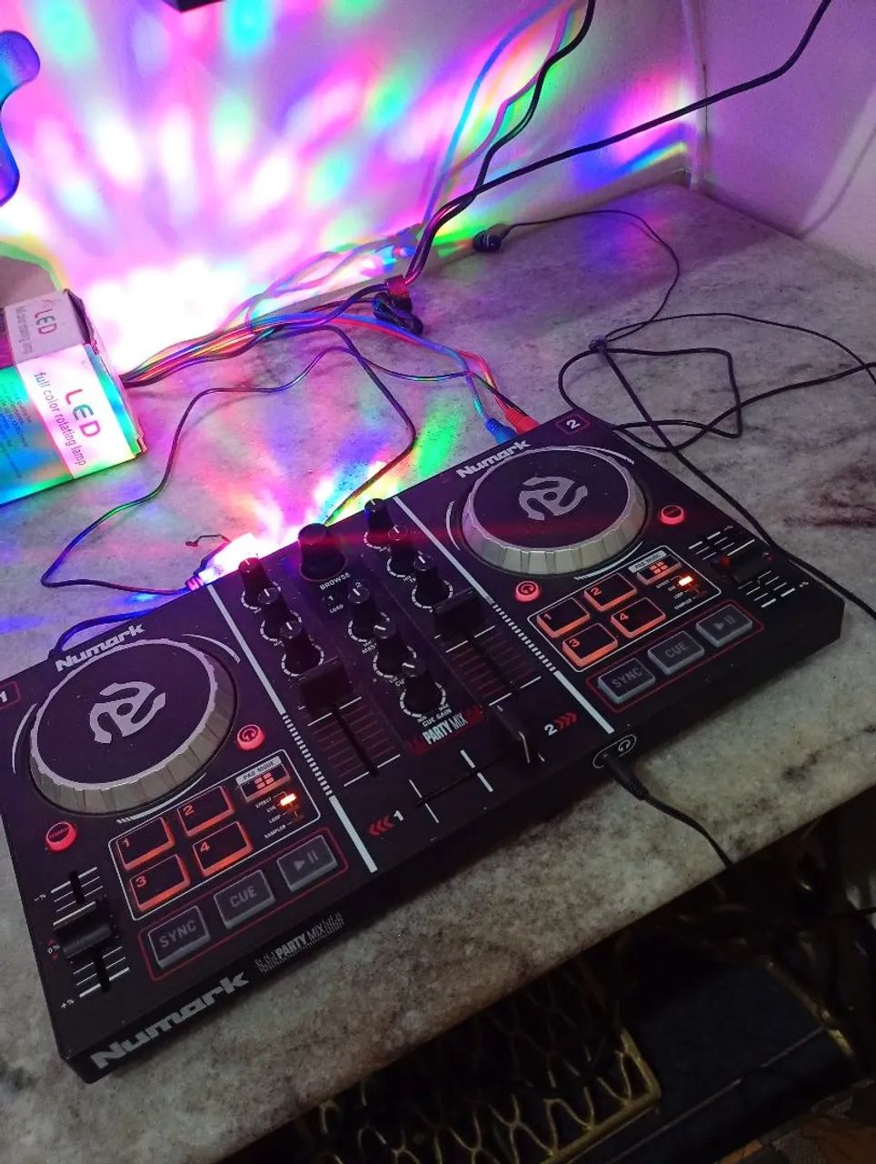 Mesa de Som Numark Party Mix DJ - Foto 5