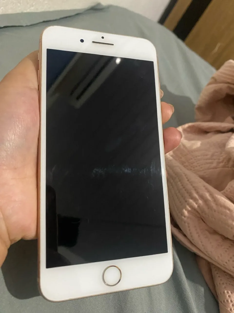 iPhone 8 plus