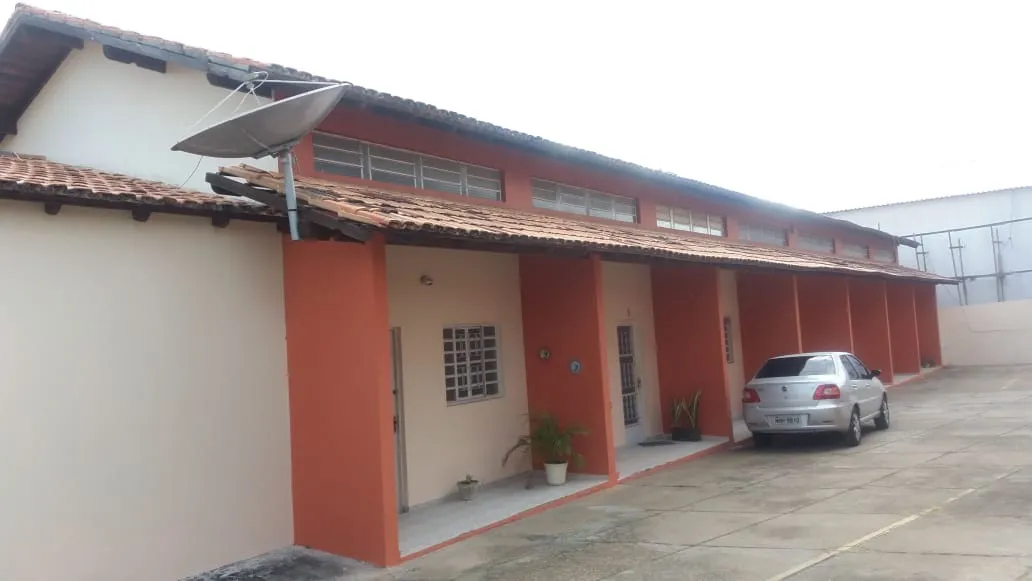 ALUGO APARTAMENTO 01 QUARTO NA MECEJANA