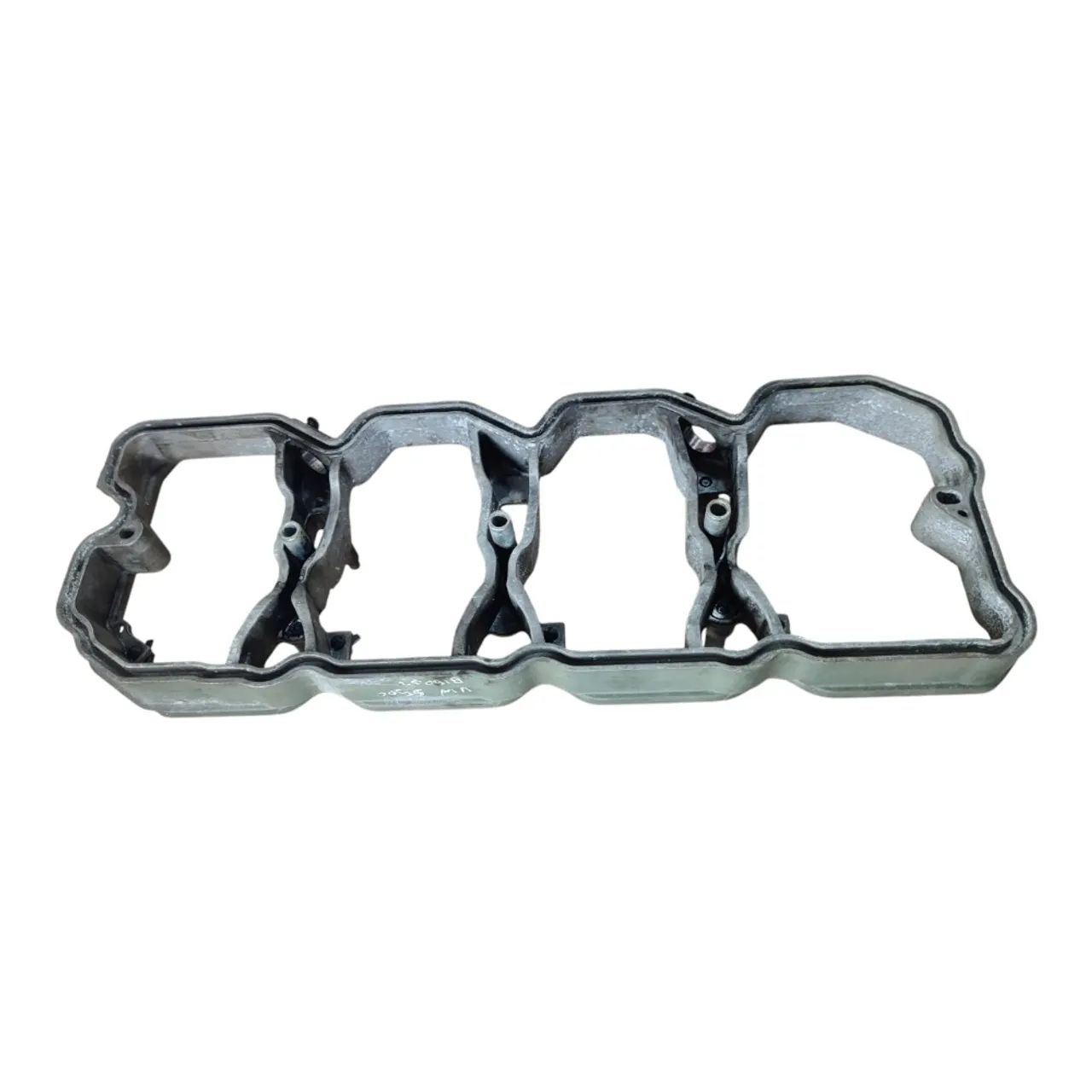 Grade Carcaça Tampa De Válvulas Orig. Cummins Isb 3.9  E2945 - Foto 5