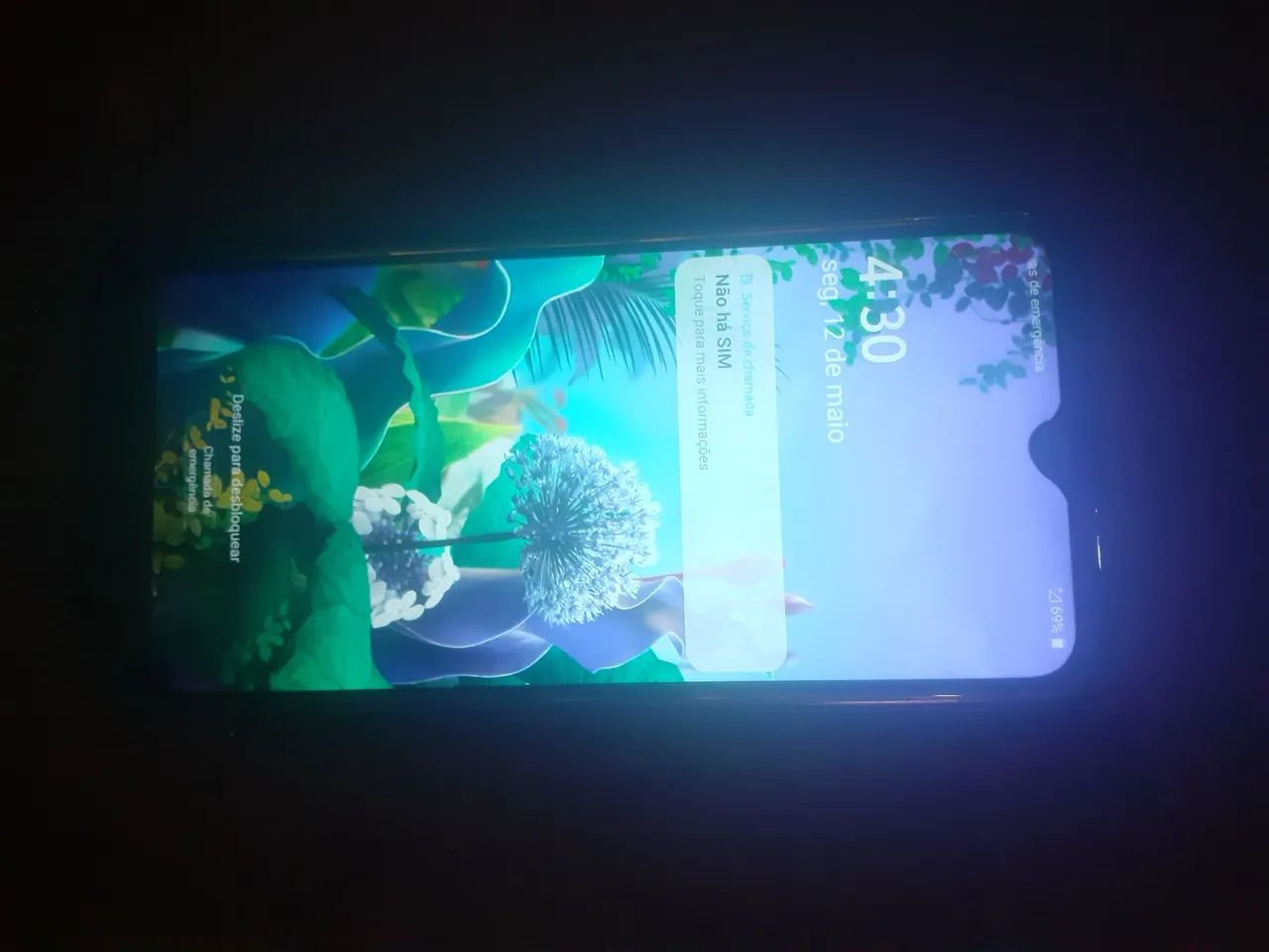 Vendo um celular lg