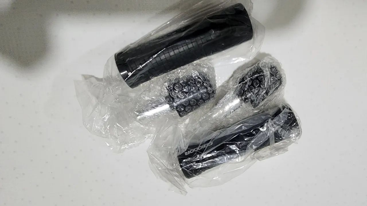 Manoplas para Moto CB1000R - Cabo de Aço - CNC - Preto - Foto 2