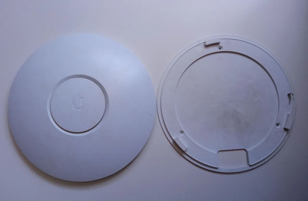 Ubiquiti Unifi 2.4 Ghz - Foto 4