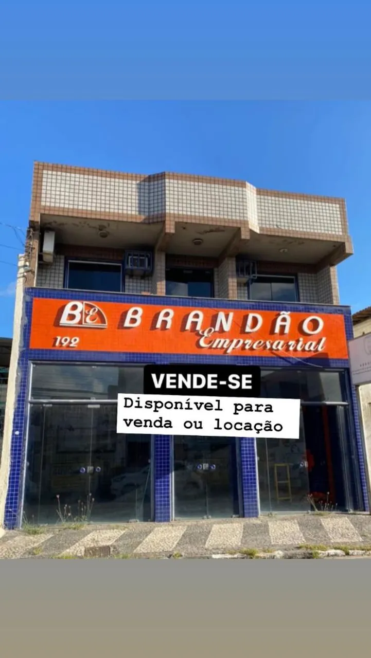 VENDO OU ALUGO PRÉDIO COMERCIAL