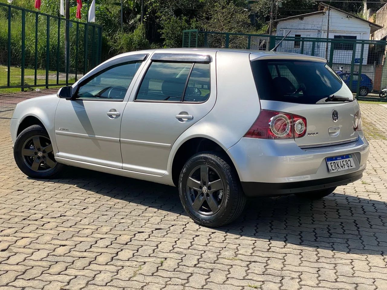 Golf 1.6 ano 2011 completo - km baixo - Foto 3