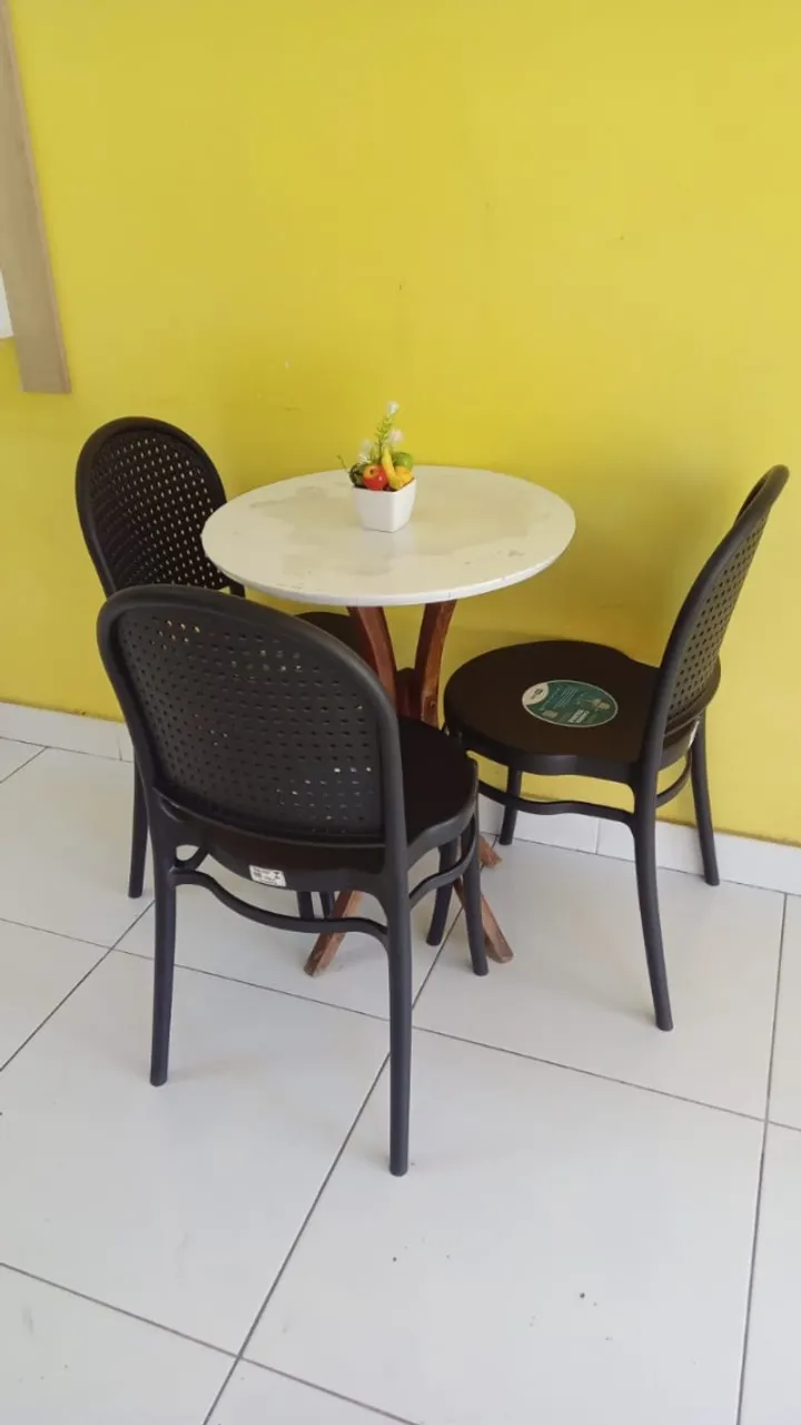 Restaurante, Galeteria e Loja de Sucos - Ponto Comercial ou Equipamentos à Venda