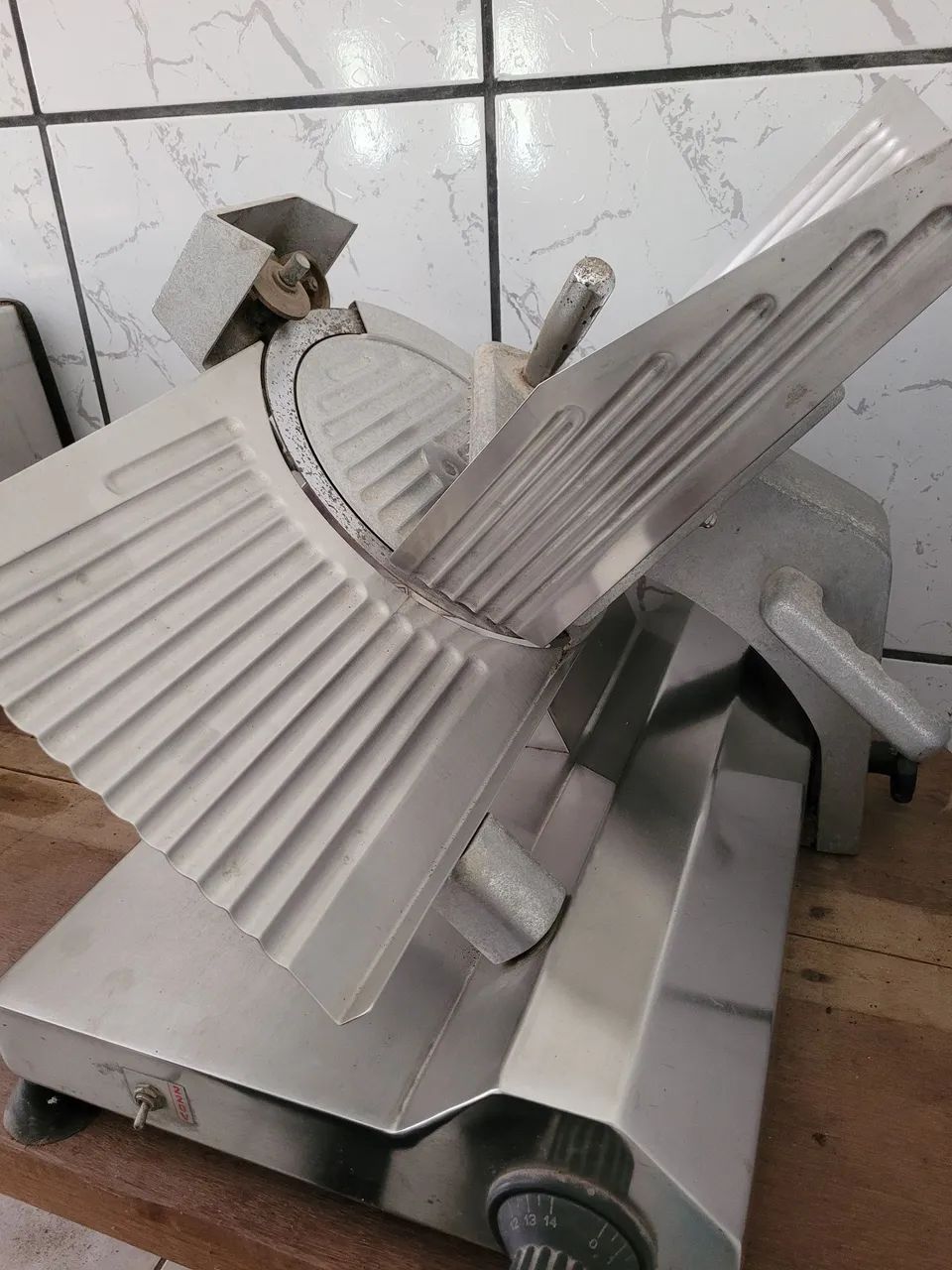 Fatiador de frios manual C.A.F