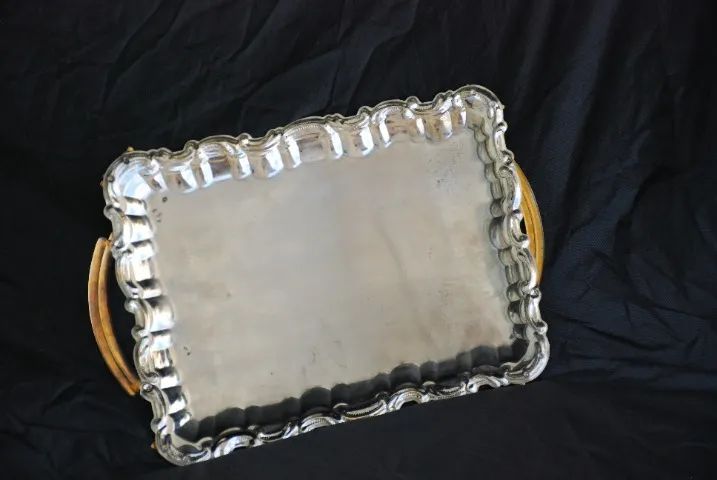 bandeja vintage anos 70 decorada folhas douradas , sem os cabinhos  40 x 26 - Foto 4