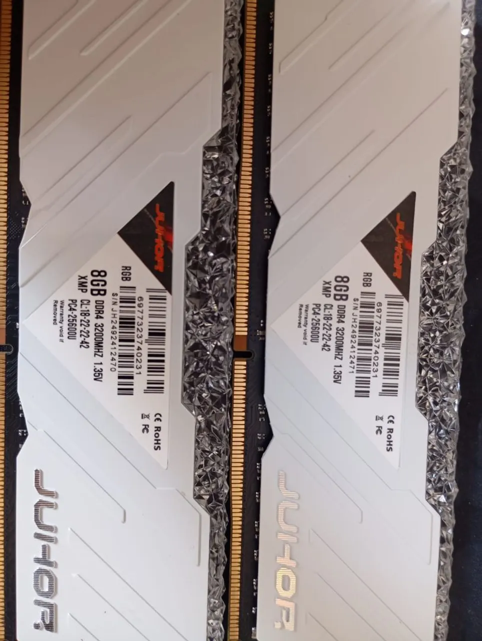 Memória RAM 8GB DDR4 3200MHz JUHOR