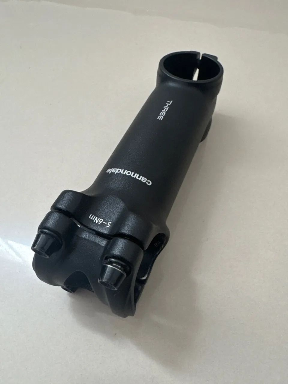 Mesa / Avanço Cannondale Three - Foto 2