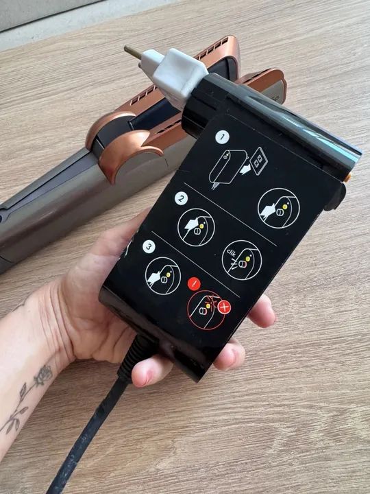 Secador e Alisador Dyson Airstraittm Straightener - Foto 2