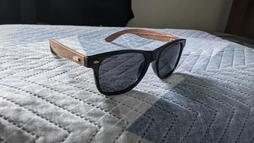 Óculos de Sol GM S7070, Hastes de Madeira Artesanais, Polarizado com Proteção UV400