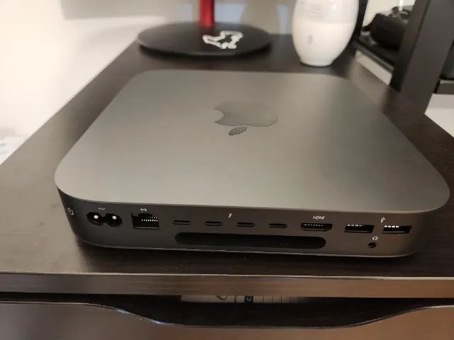 Macデスクトップ Apple Mac mini 2018 i7 32GB 1TB 10GbE Mac Mini 2018 i7 32GB 1TB SSD impecável - Computadores e Desktops