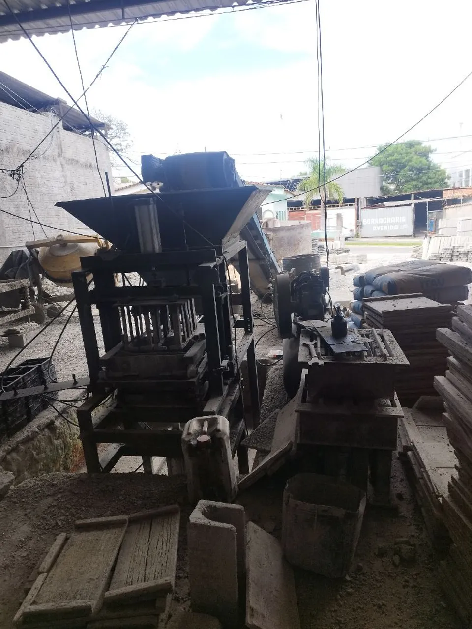 Máquina para Fabricação de Blocos de Concreto
