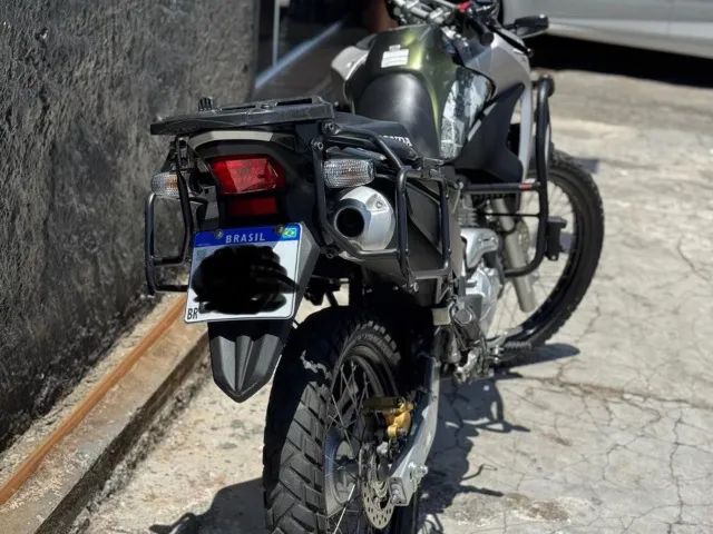 HONDA XRE 2018, excelentes condições - Foto 2
