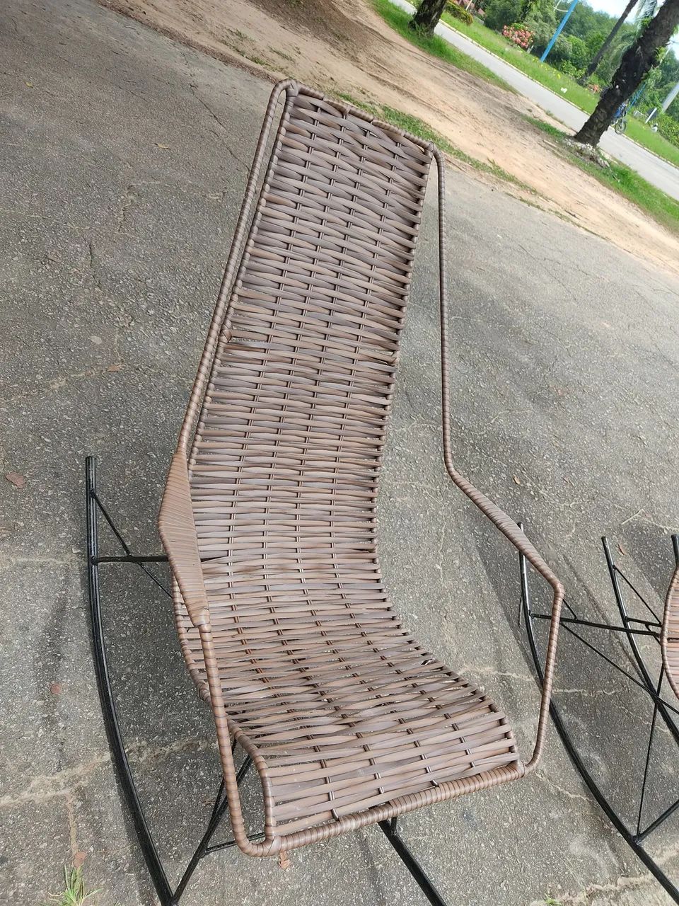 Cadeira de balanço novinha  - Foto 3