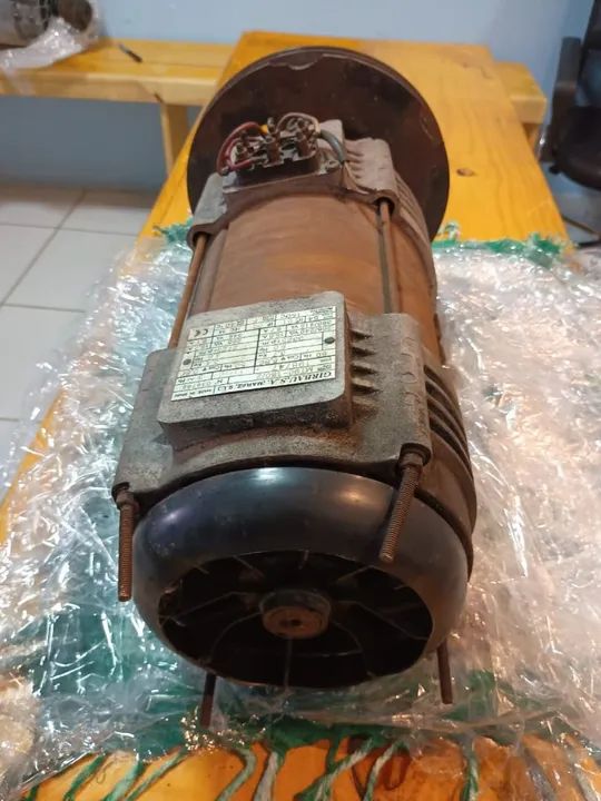 Motor de alta rotação para lavadora extratora Girbal - Foto 4